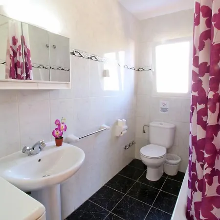 Holiday Home- Canuta 4